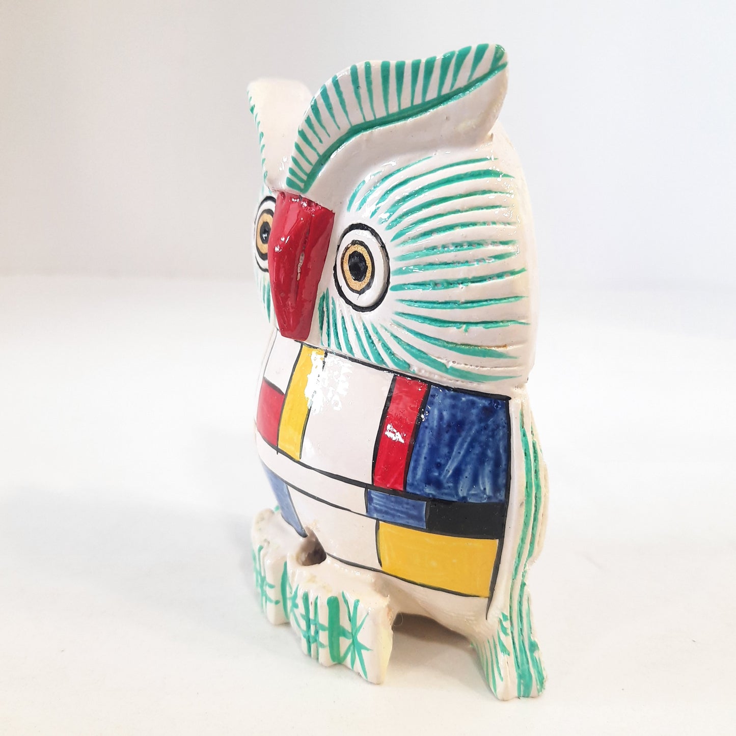 Wooden Owl F.Pose Mosaic Work