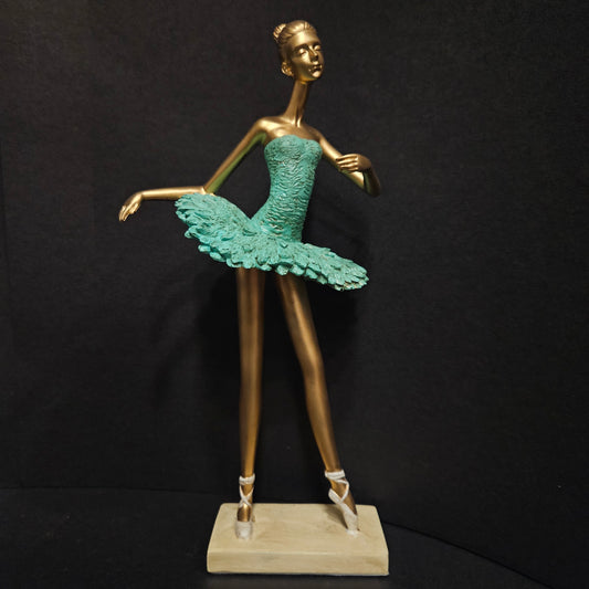 Beautiful ballet Dancing sculpture showpiece Figurine