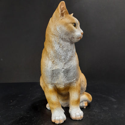 Realistic looking cat showpiece