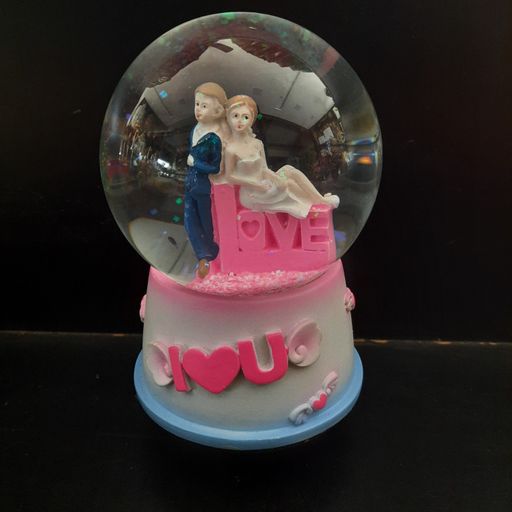 Snow globe couple
