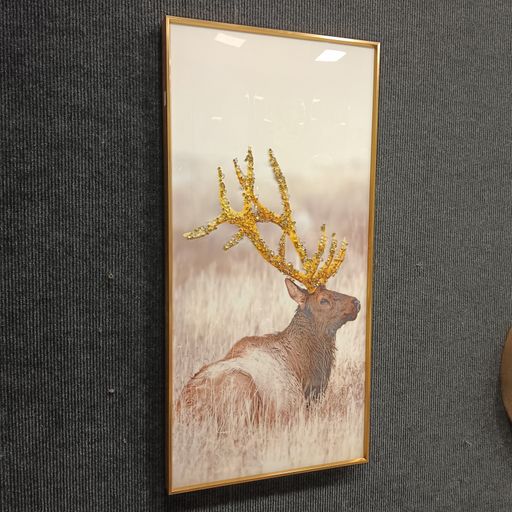 Crystal wall frames
