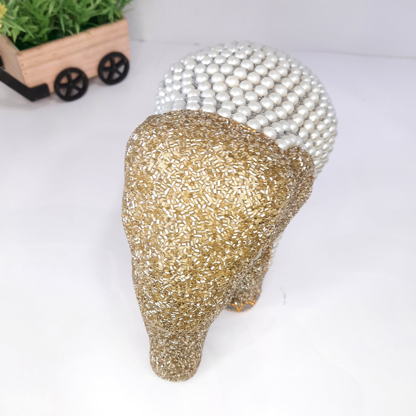 Resin Elephant W/Bugle & Pearl Beads