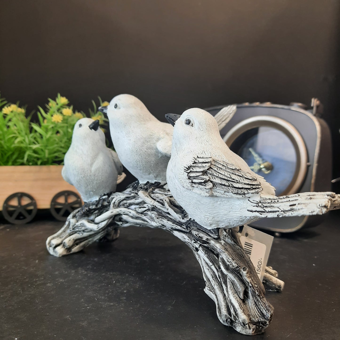 Dove seting on stem showpiece