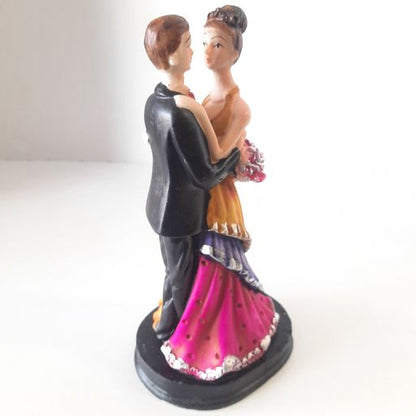 Couple showpiece