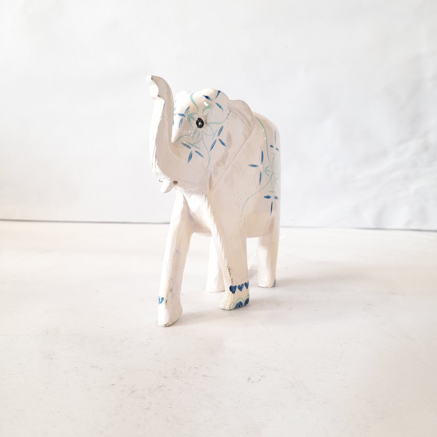 Wooden Elephant 4 Flower Painting