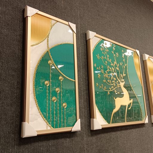 Crystal wall frames