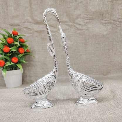 White metal Swan Set J06