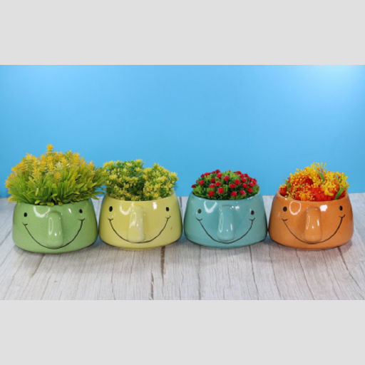 Ceramic pots