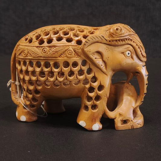 Wooden elelphant