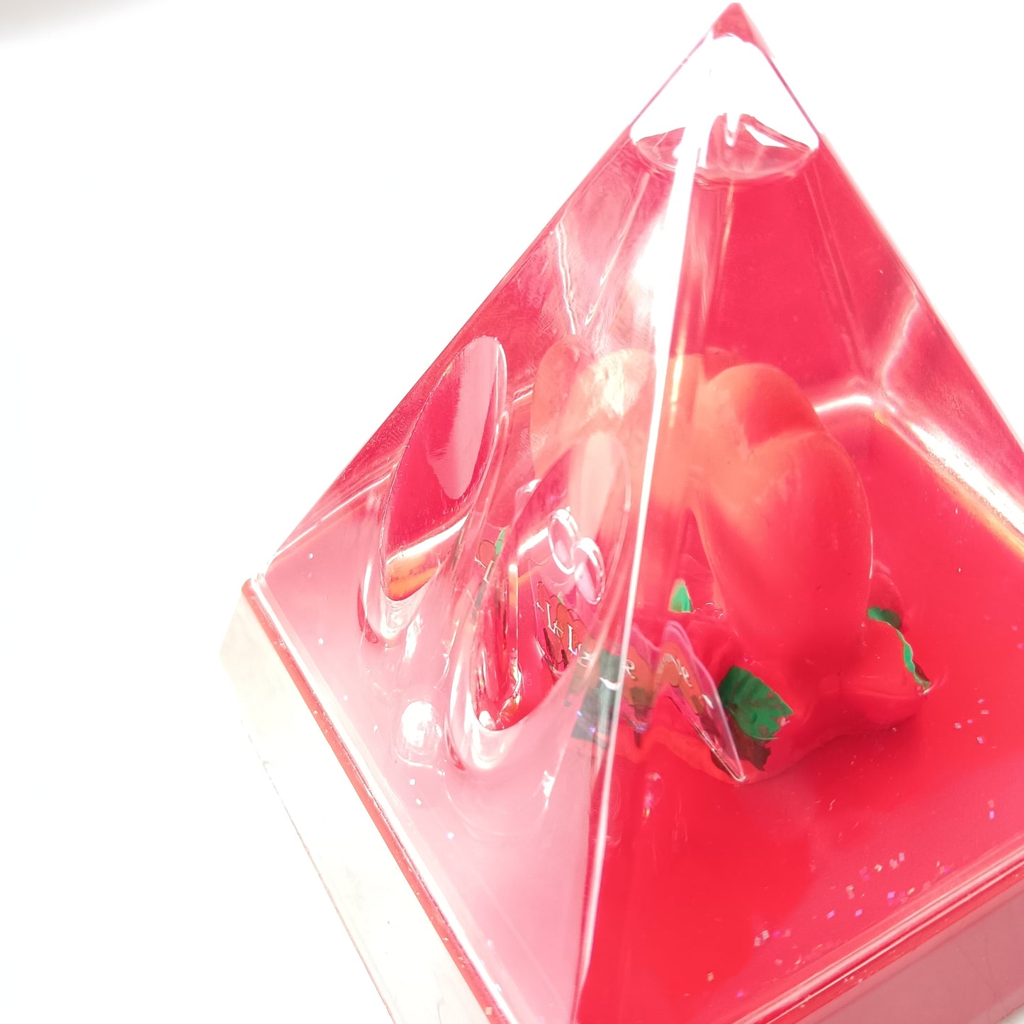 Love pen stand