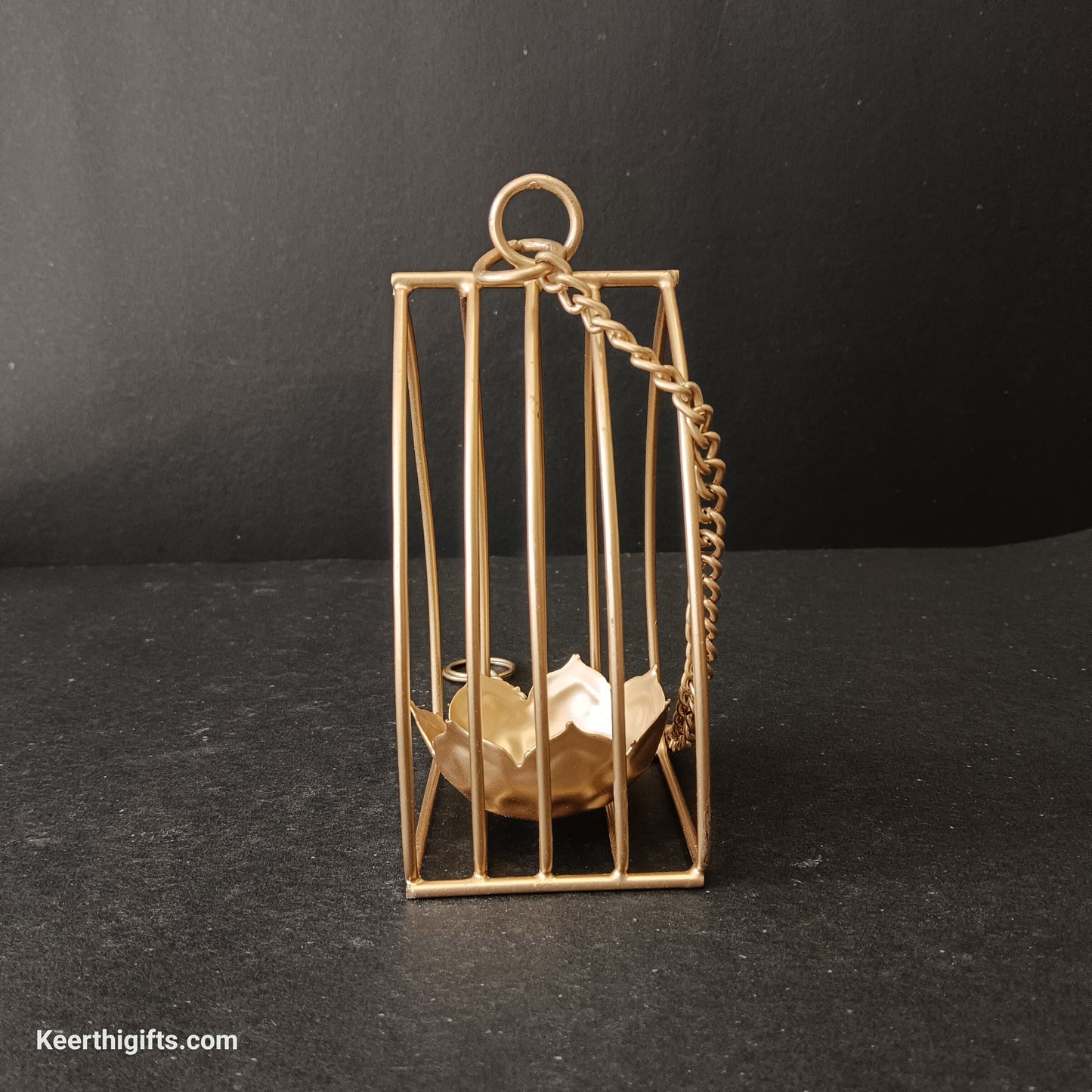 Siling hanging candle stand