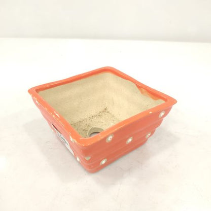 Ceramic pot