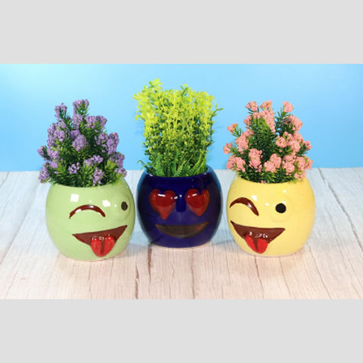 Ceramic pots