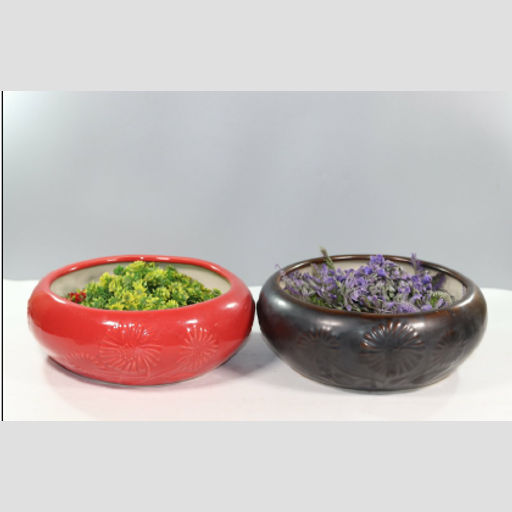 Ceramic pots