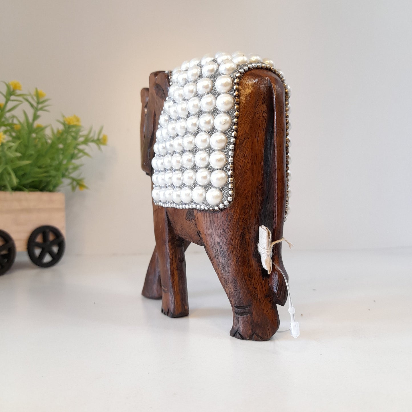 Wooden Elephant W/Pearl And Silver Paint