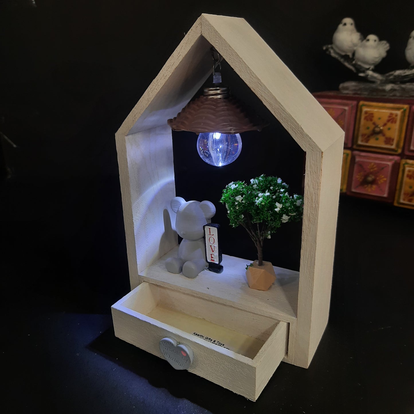 Bear love showpiece