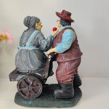 Polyresin Old Couple Show Piece Idol Statue Showpiece for Home Decor Decoration and Gifting