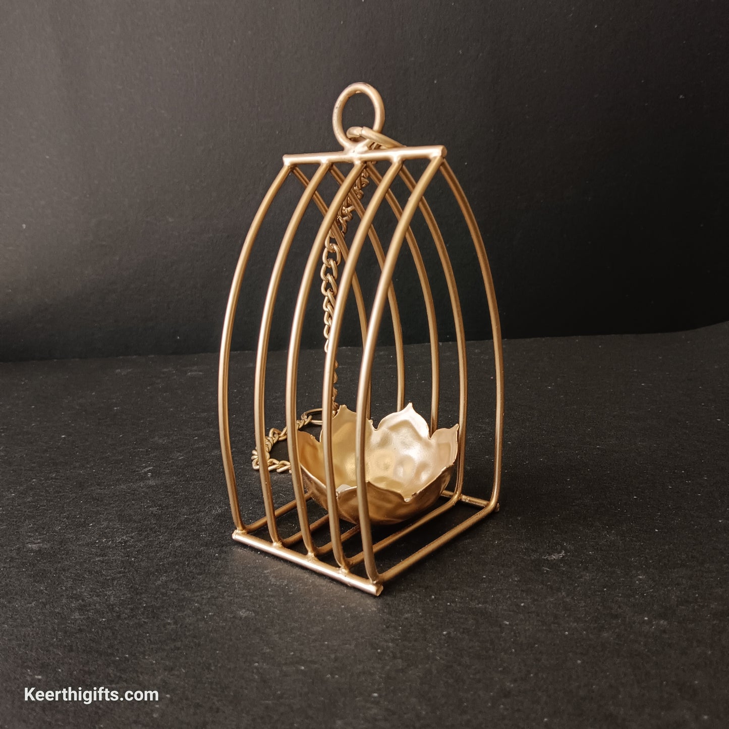 Siling hanging candle stand