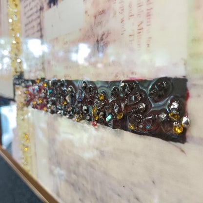 Crystal wall frames