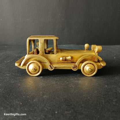 Car brass antique showpiece