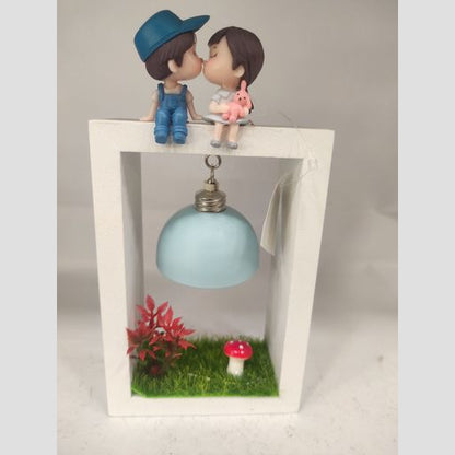 Light Couple