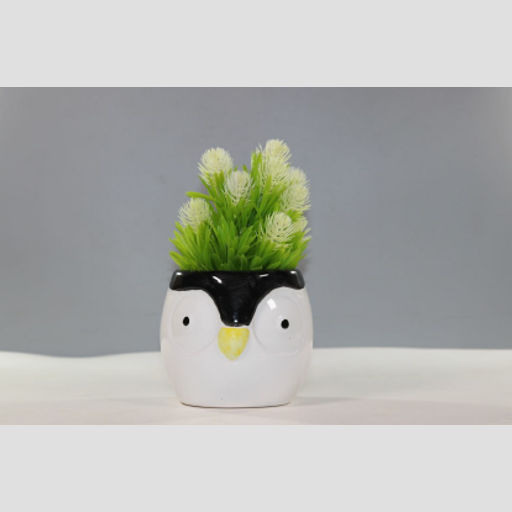 Ceramic pots