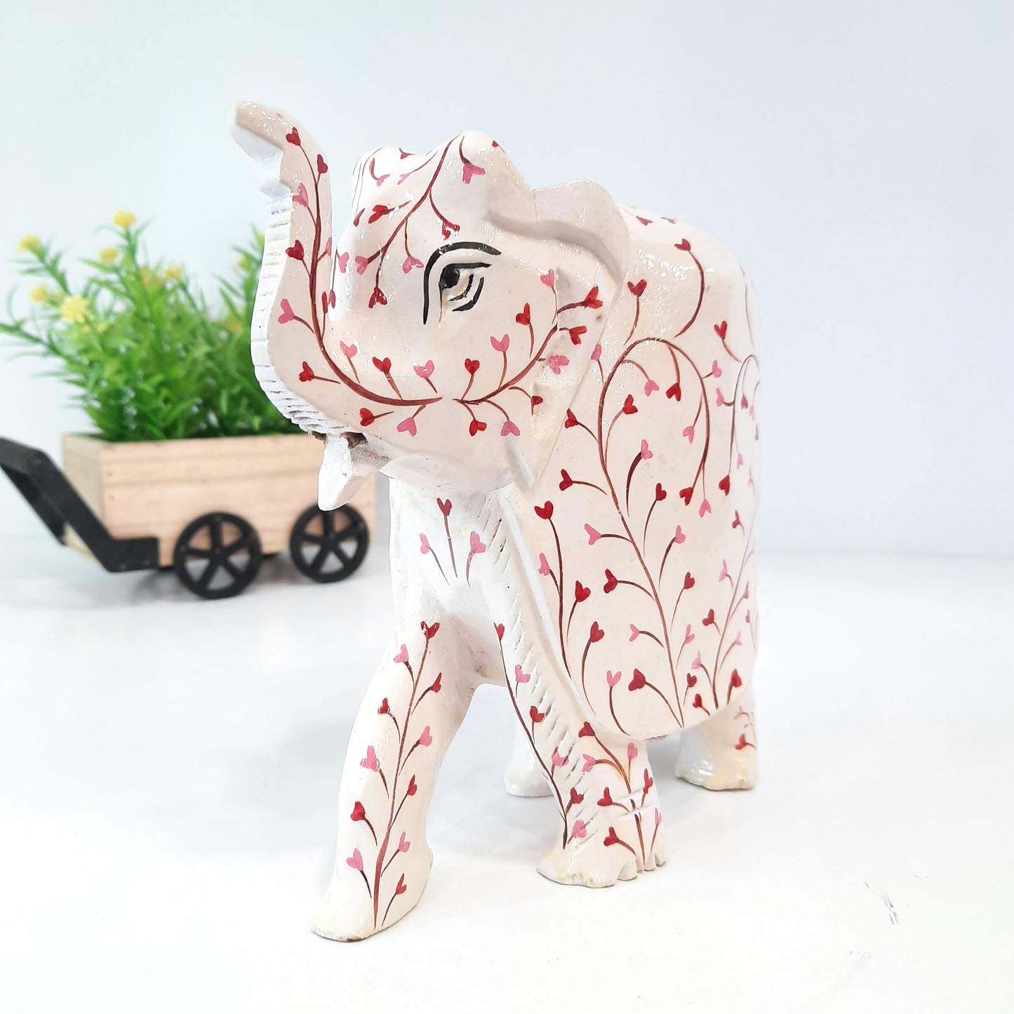 Wooden Elephant Saluting Fat W/Heart Paint.