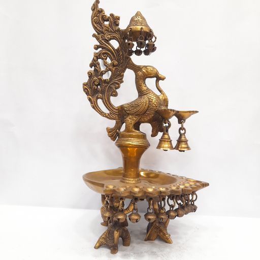 Brass deepak oil lamp