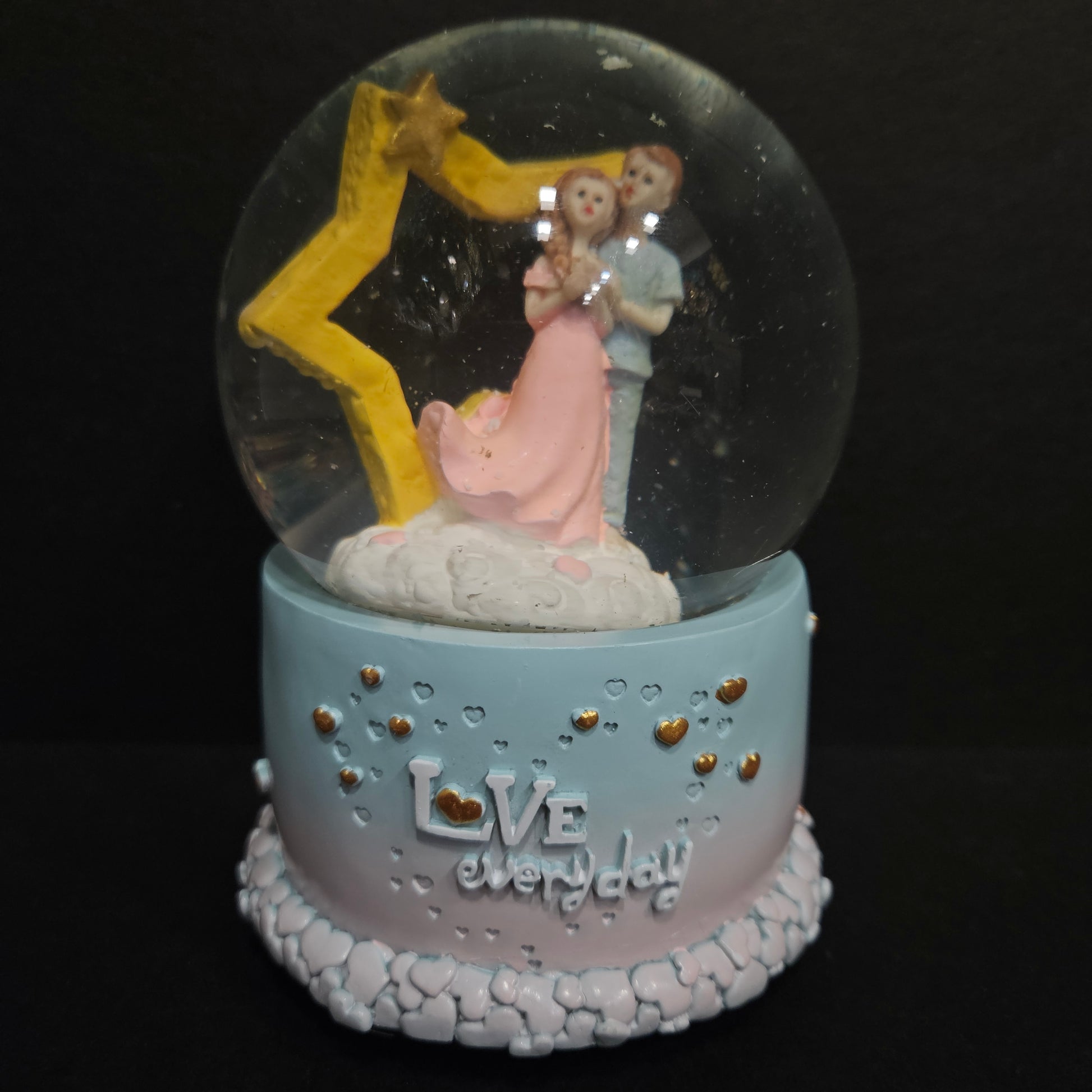 Romantic Love Couple Snow Globe with Music Rotating Showpiece Statue Wedding Anniversary Birthday Gift for Girlfriend Boyfriend Husband and Wife