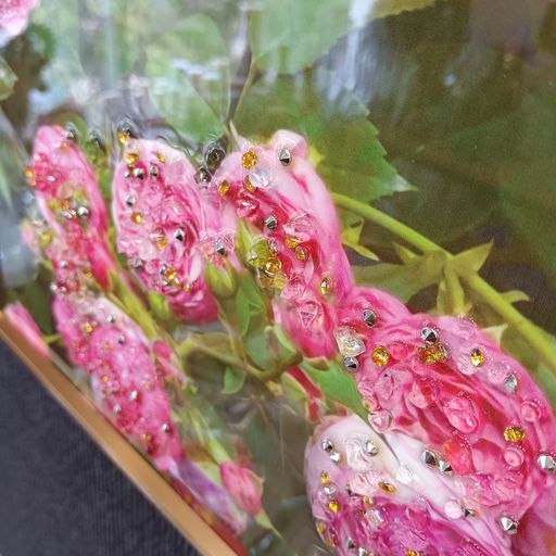 Crystal wall frames