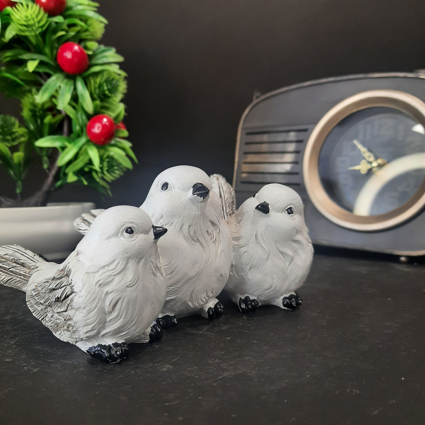 Three dove lovely showpiece