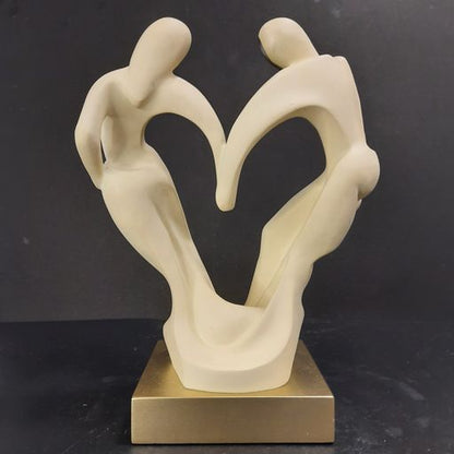 Heart shaped couple showpiece