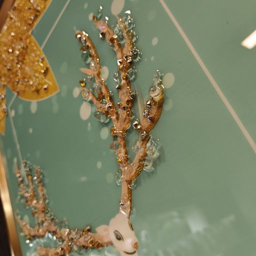 Crystal wall frames