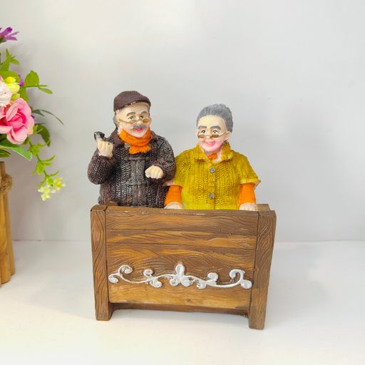 Couple Show piece