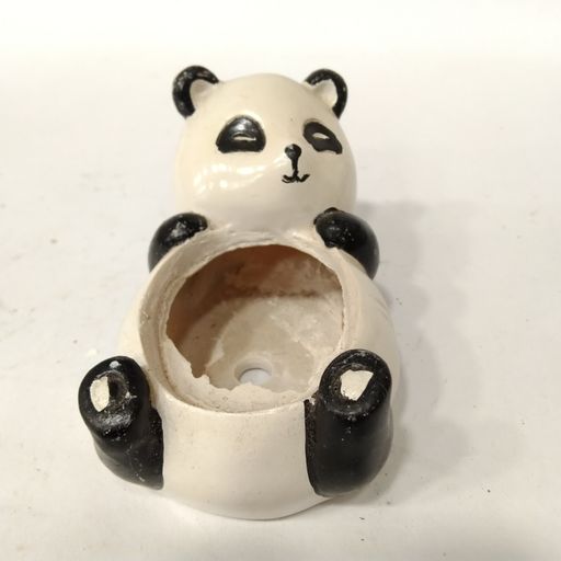 Ceramic dear pot