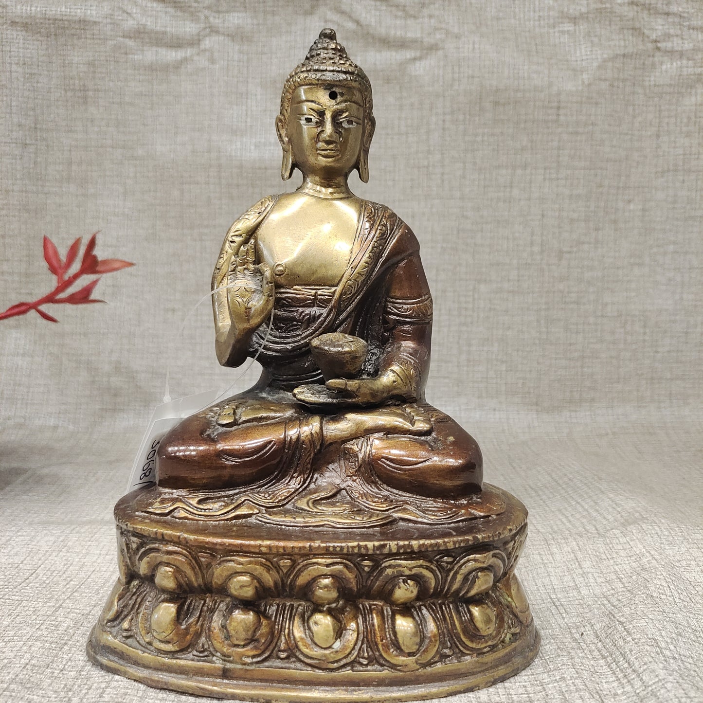 Brass Buddha R36