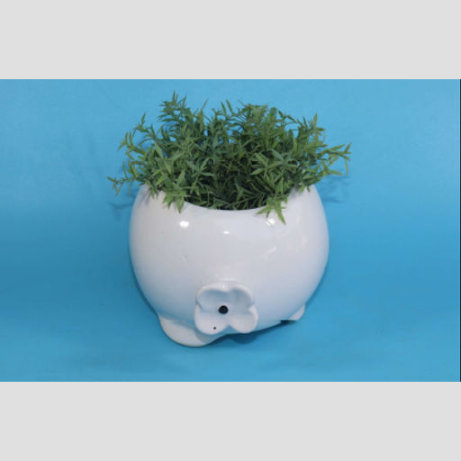 Ceramic pots
