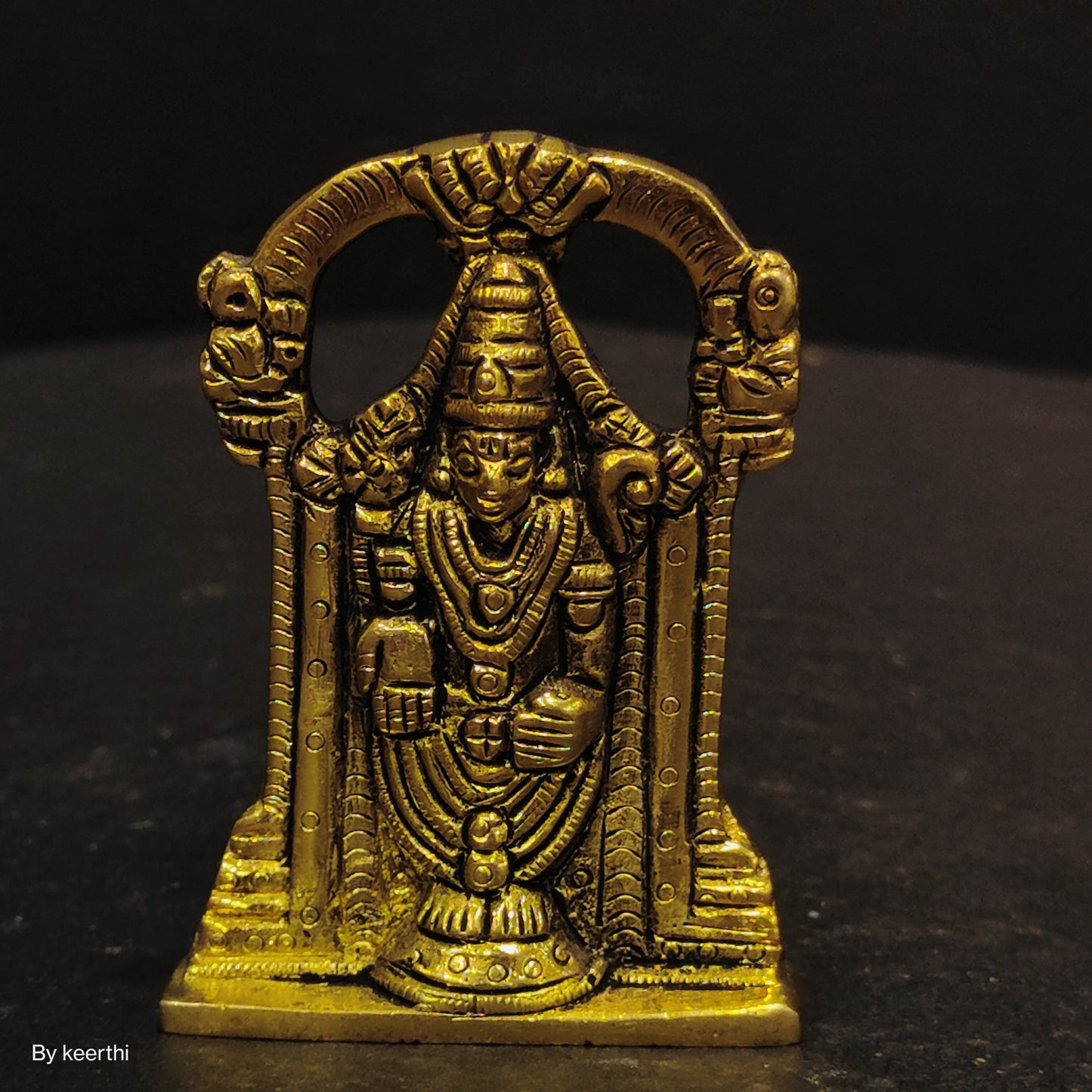 Brass Lord Tirupati Balaji Idol | Venkateswara Balaji Idol with Thiruvachi Arch for Car, Desk and Home Mandir