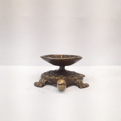Tortise oli lamp Brass
