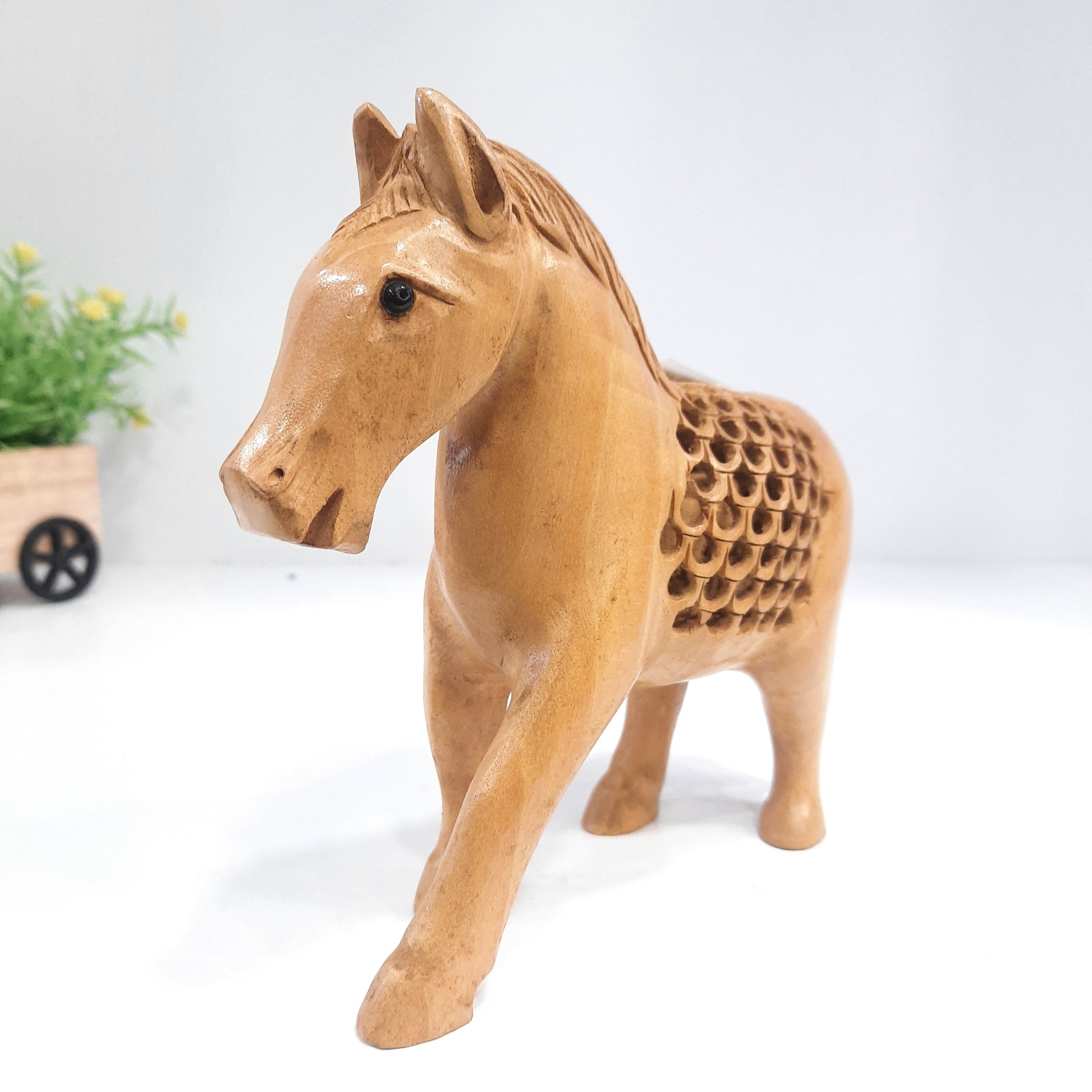 Wooden Horse W/Turned Neck U/Cut