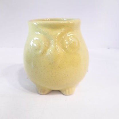 Ceramic pots