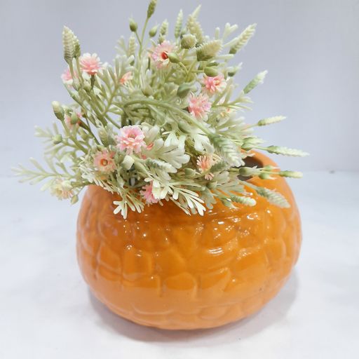 Ceramic pots