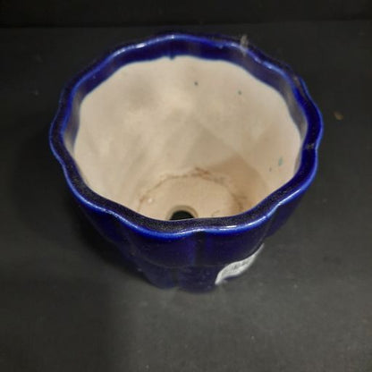 Ceramic pots