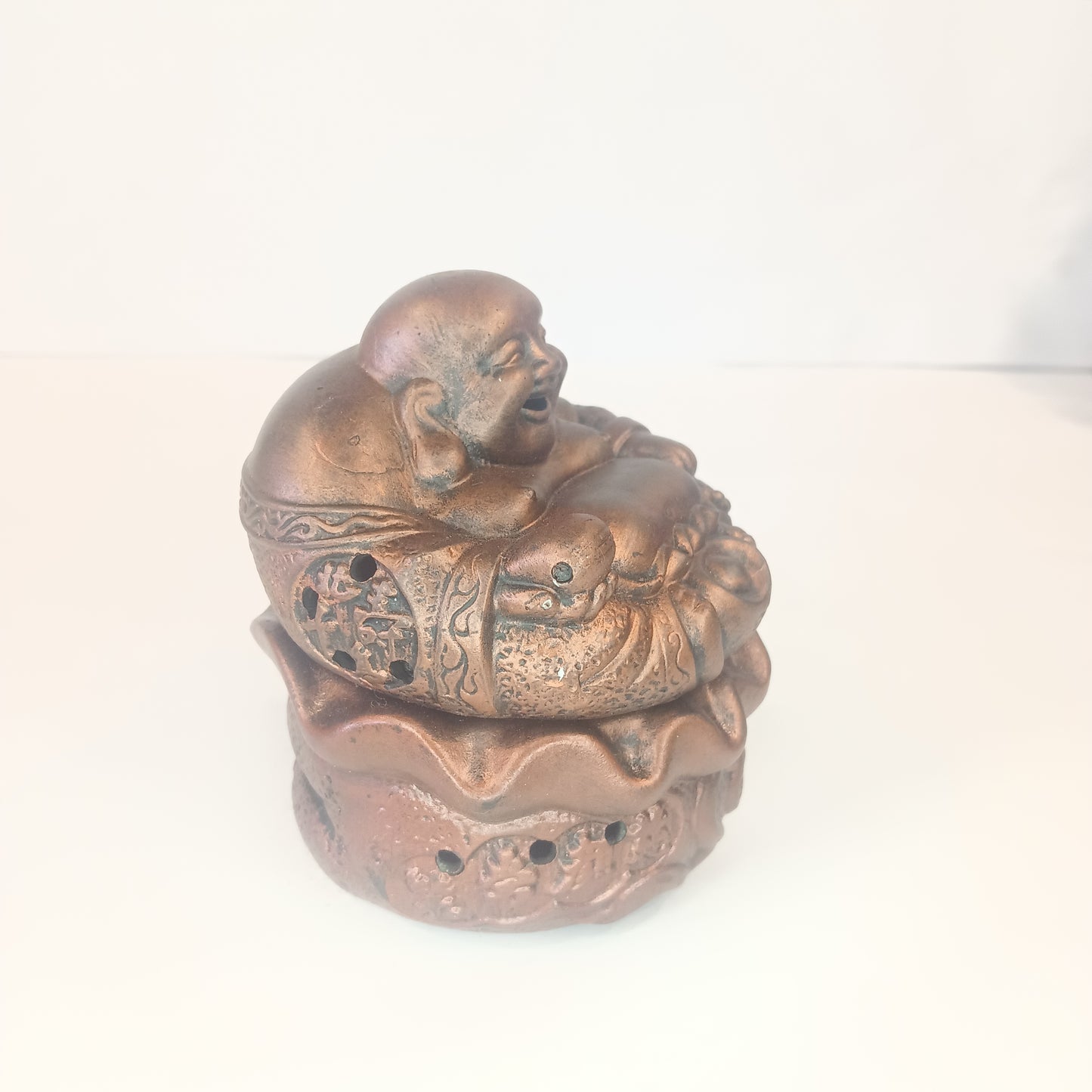 Buddha dhup stand