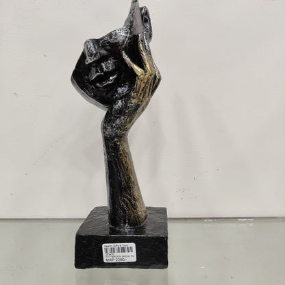 Lovers Sculpture