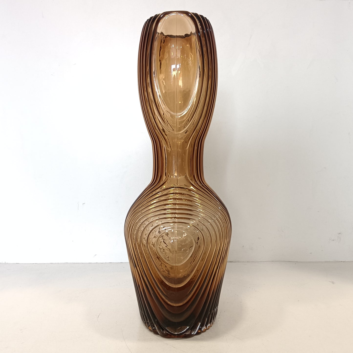 Flower vase a man upper body shaped vase