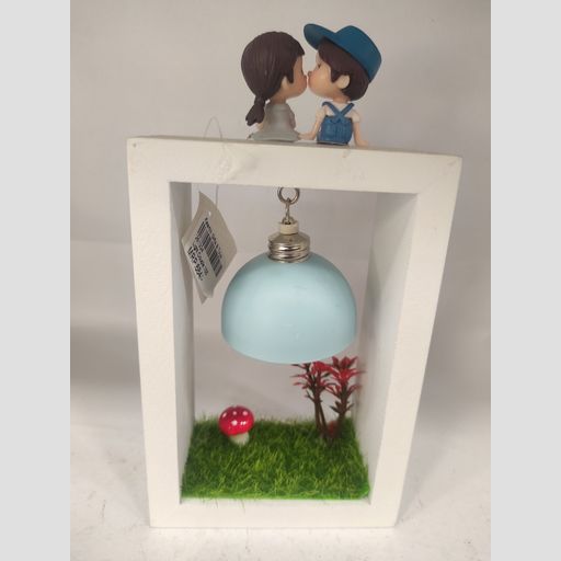 Light Couple