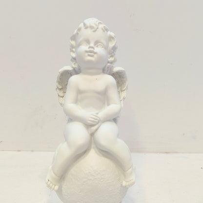 Resin decoration representing an angel