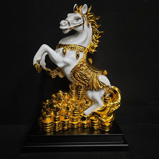 Horse K100