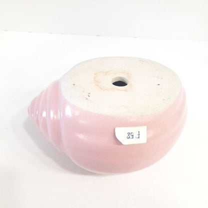 Ceramic pots